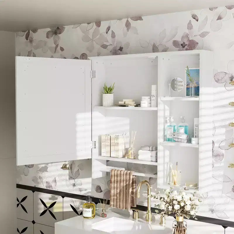 Armoire de toilette murale, armoire à pharmacie avec grande porte miroir, étagères réglables et trois niveaux de rangement ouverts