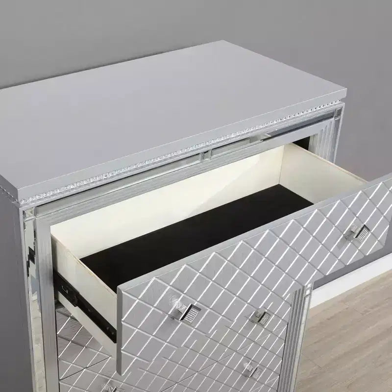 Ensemble de chambre 6 pièces lit California King Argent/Gris : Design glamour, bordures miroir, capitonné