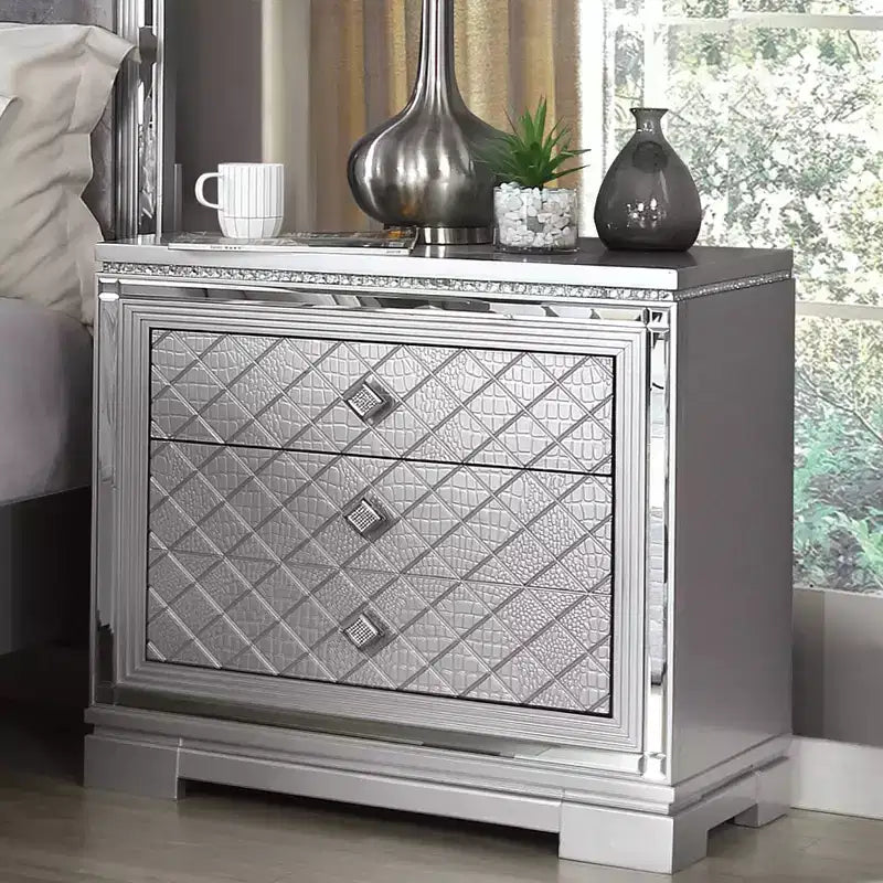 Ensemble de chambre 6 pièces lit California King Argent/Gris : Design glamour, bordures miroir, capitonné